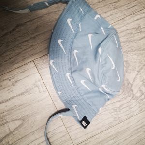 Nike Infant Sun hat